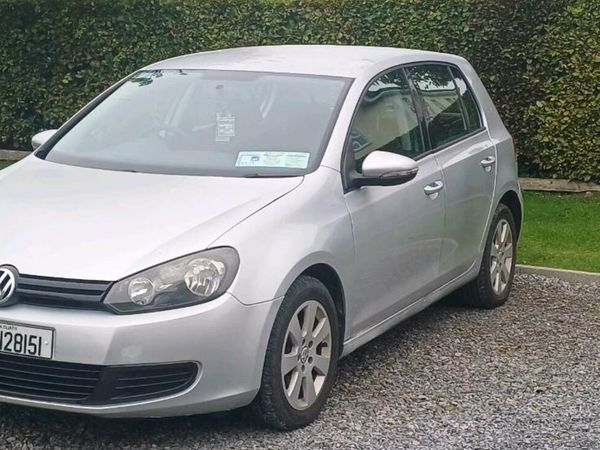 Volkswagen Golf Hatchback, Petrol, 2009, Silver