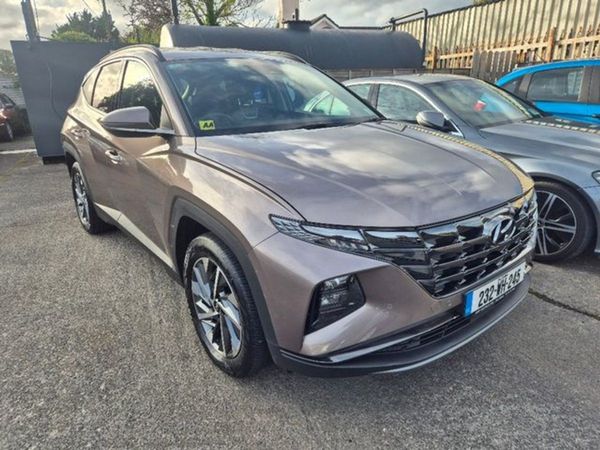 Hyundai Tucson MPV, Diesel, 2023, Brown