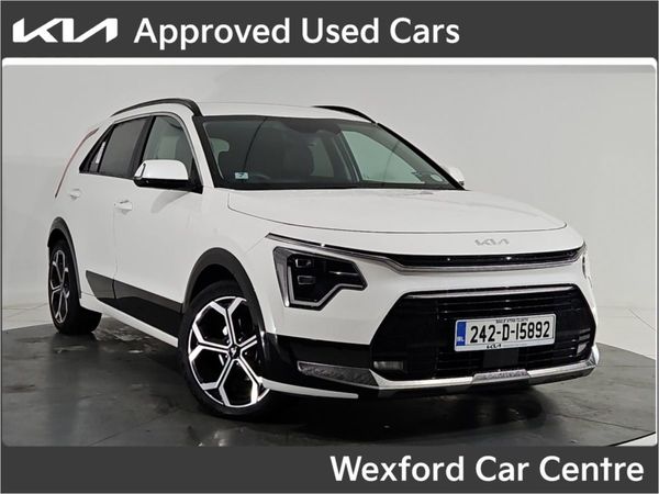 Kia Niro SUV, Petrol Plug-in Hybrid, 2024, White