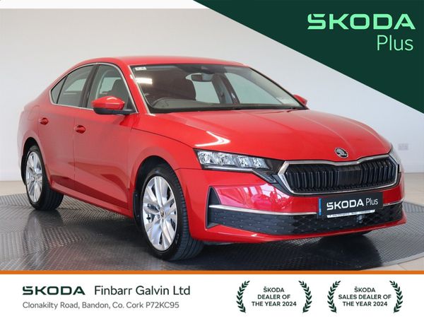 Skoda Octavia Saloon, Diesel, 2025, Red