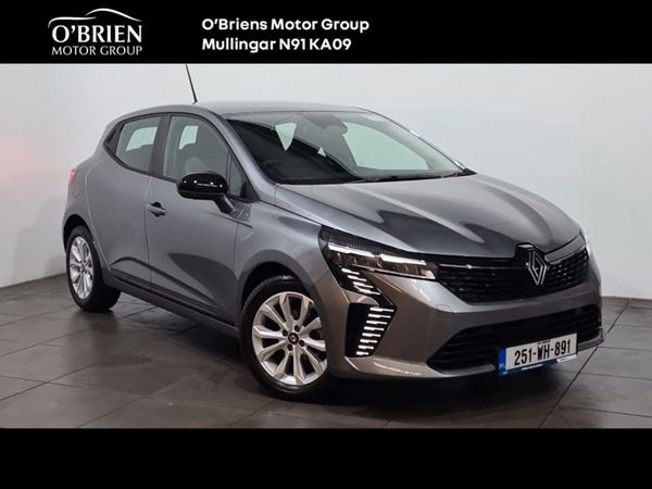 Renault Clio Hatchback, Petrol, 2025, Grey