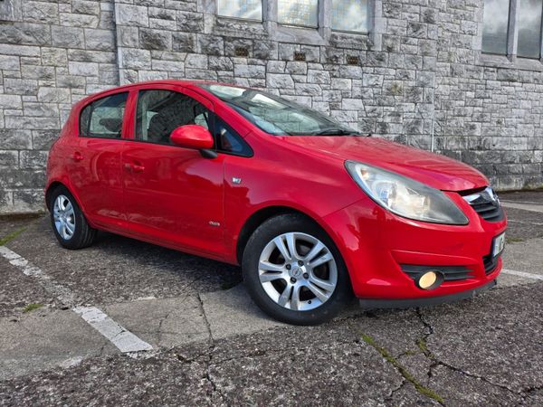 Opel Corsa Hatchback, Petrol, 2010, Red