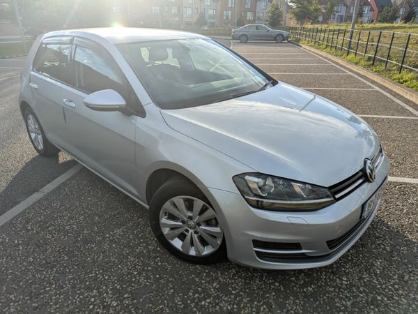 Volkswagen Golf Hatchback, Petrol, 2016, Silver