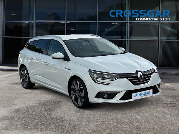 Renault Megane Estate, Petrol, 2018, White