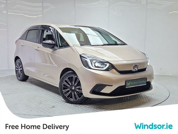 Honda Fit Hatchback, Petrol Hybrid, 2022, Gold
