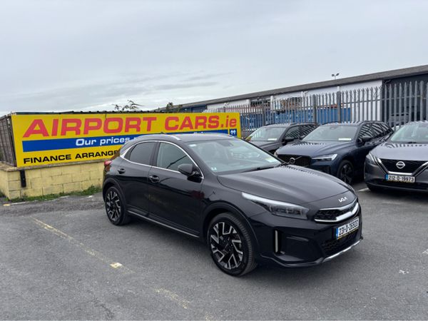 Kia XCeed Hatchback, Petrol Plug-in Hybrid, 2023, Black