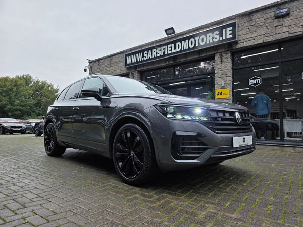 Volkswagen Touareg SUV, Diesel, 2022, Grey