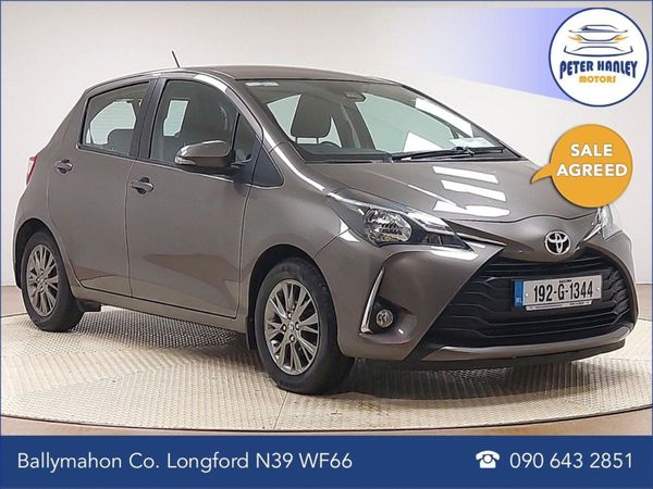 Toyota Yaris MPV, Petrol, 2019, Grey