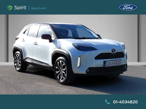 Toyota Yaris Cross Hatchback, Petrol Hybrid, 2023, White