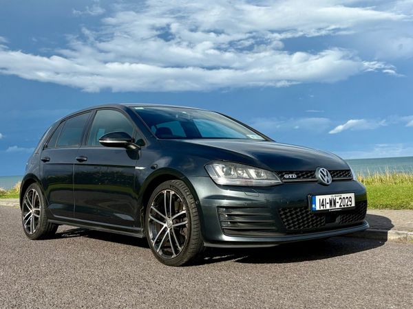 Volkswagen Golf Hatchback, Diesel, 2014, Grey