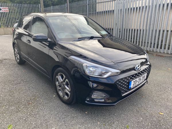 Hyundai i20 Hatchback, Petrol, 2020, Black