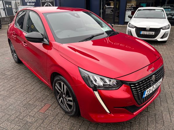 Peugeot 208 Hatchback, Petrol, 2023, Red