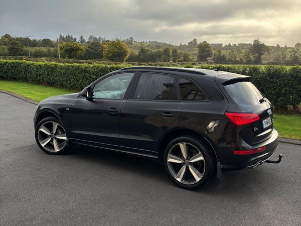 Audi Q5 SUV, Diesel, 2017, Black