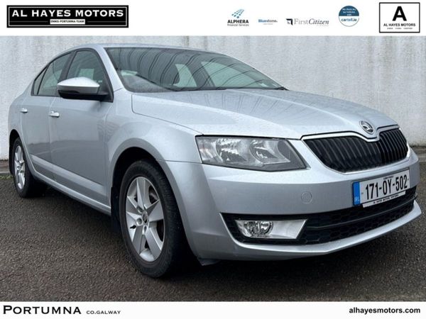 Skoda Octavia Saloon, Petrol, 2017, Grey