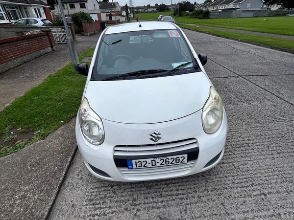 Suzuki Alto Hatchback, Petrol, 2013, White