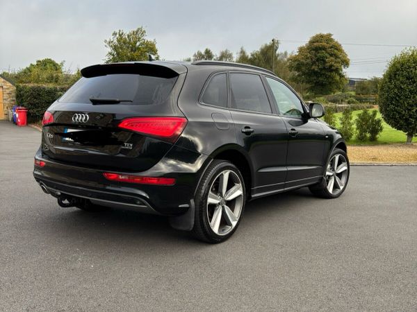 Audi Q5 SUV, Diesel, 2017, Black
