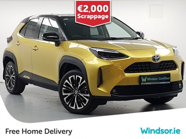Toyota Yaris Cross Hatchback, Petrol Hybrid, 2022, Yellow
