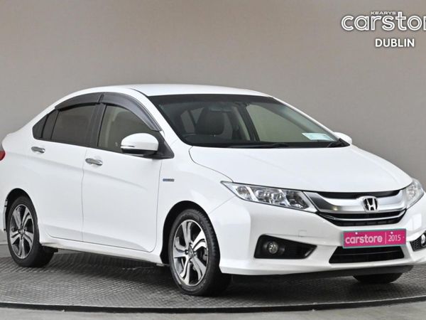 Honda Grace Saloon, Petrol Hybrid, 2015, White