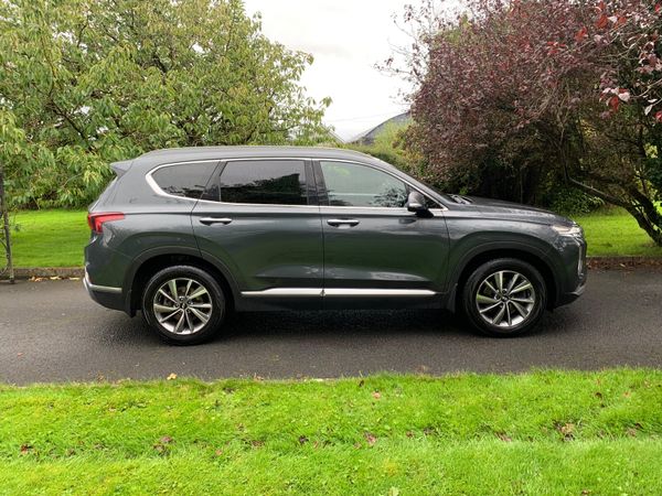 Hyundai Santa Fe SUV, Diesel, 2018, Green