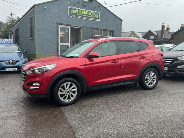 Hyundai Tucson SUV, Diesel, 2017, Red