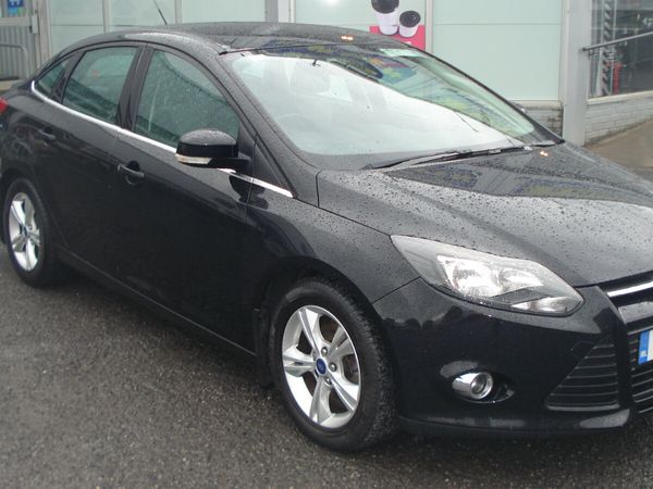 Ford Focus Saloon, Diesel, 2014, Black