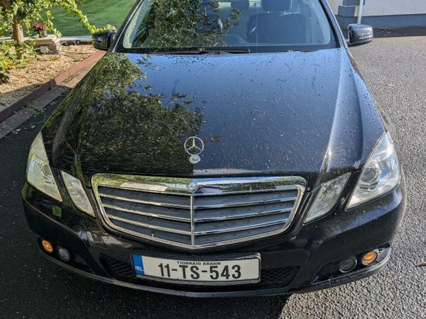 Mercedes-Benz E-Class Saloon, Diesel, 2011, Black