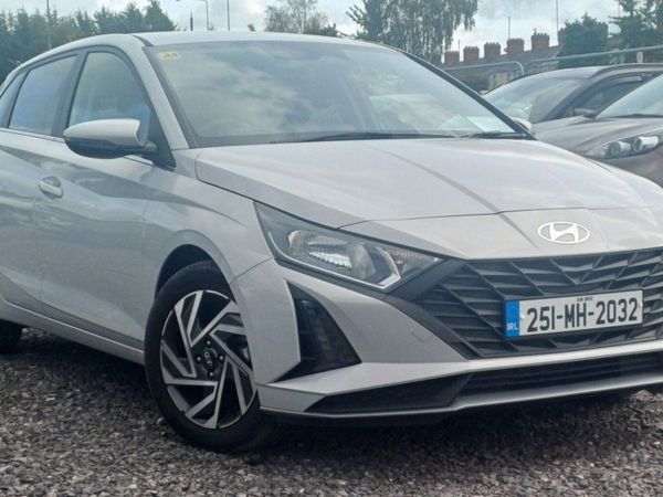 Hyundai i20 Hatchback, Petrol, 2025, Grey