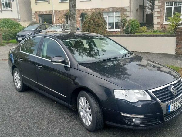 Volkswagen Passat Saloon, Petrol, 2008, Black