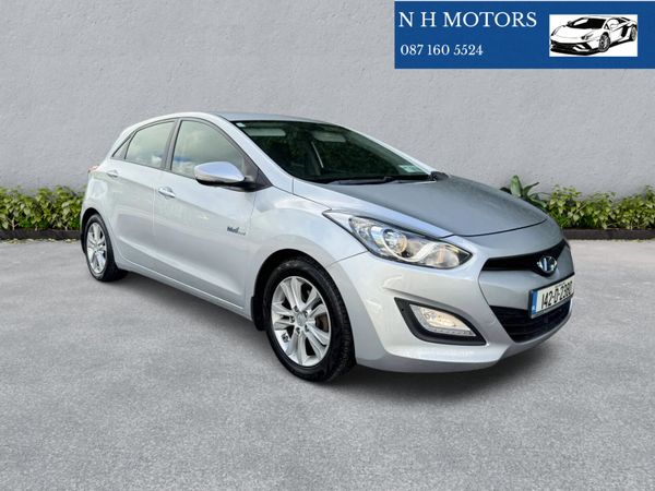Hyundai i30 Hatchback, Diesel, 2014, Silver