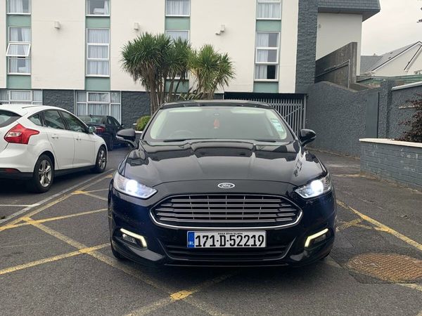 Ford Mondeo Hatchback, Diesel, 2017, Black
