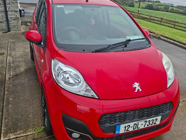 Peugeot 107 Hatchback, Petrol, 2012, Red