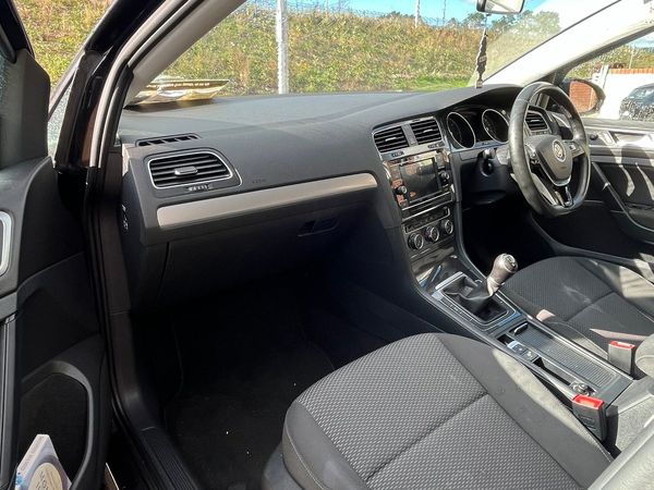 Volkswagen Golf Estate, Diesel, 2017, Black