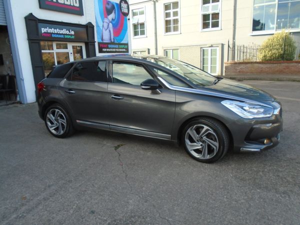 DS Automobiles DS 5 Hatchback, Diesel, 2016, Grey