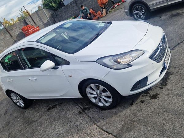 Opel Corsa Hatchback, Petrol, 2017, White