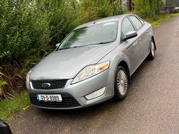 Ford Mondeo Saloon, Diesel, 2009, Silver