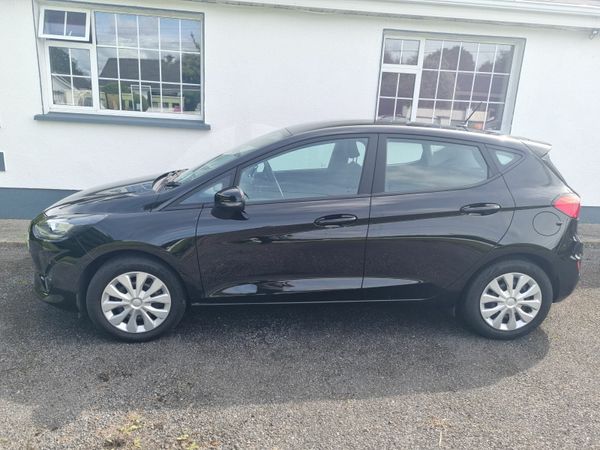 Ford Fiesta Hatchback, Petrol, 2022, Black