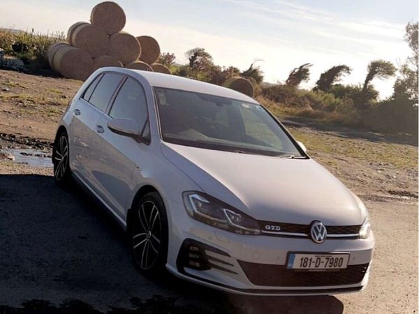 Volkswagen Golf Estate, Diesel, 2018, White