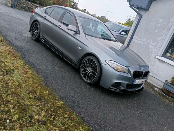 BMW 5-Series Saloon, Diesel, 2010, Grey