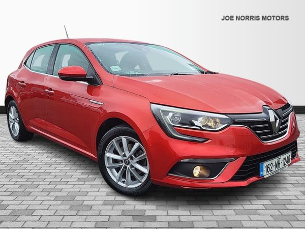 Renault Megane Hatchback, Diesel, 2016, Red