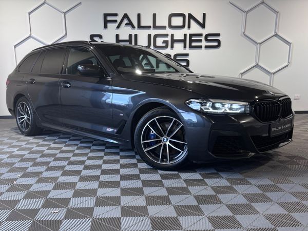 BMW 5-Series Estate, Petrol Hybrid, 2021, Grey