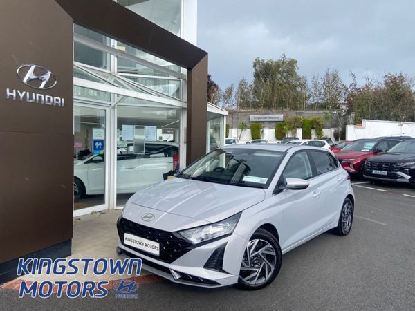 Hyundai i20 Hatchback, Petrol, 2025, Grey
