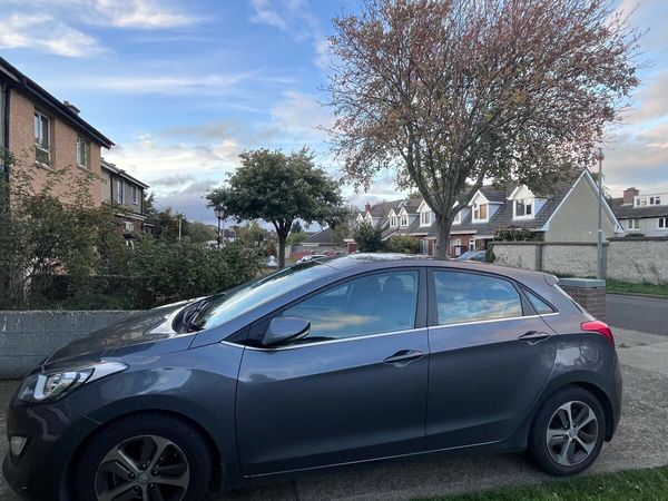 Hyundai i30 Hatchback, Diesel, 2016, Grey