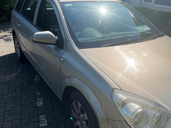 Opel Astra Estate, Petrol, 2007, Yellow