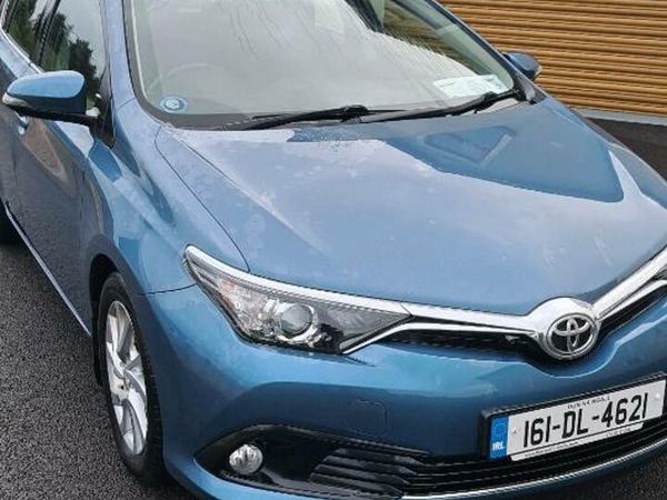 Toyota Auris Hatchback, Diesel, 2016, Blue