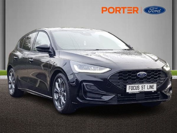 Ford Focus Hatchback, Diesel, 2025, Black