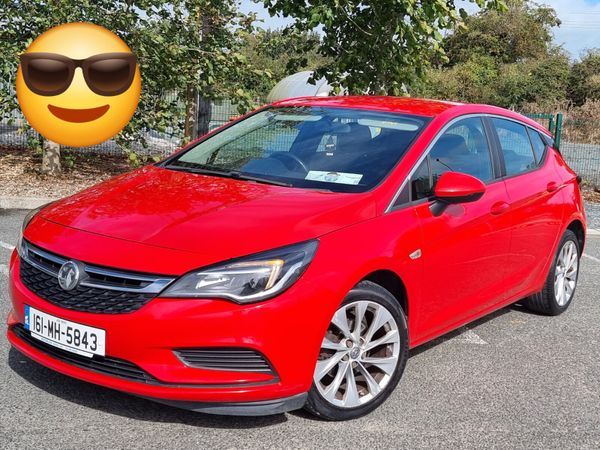 Vauxhall Astra Hatchback, Diesel, 2016, Red