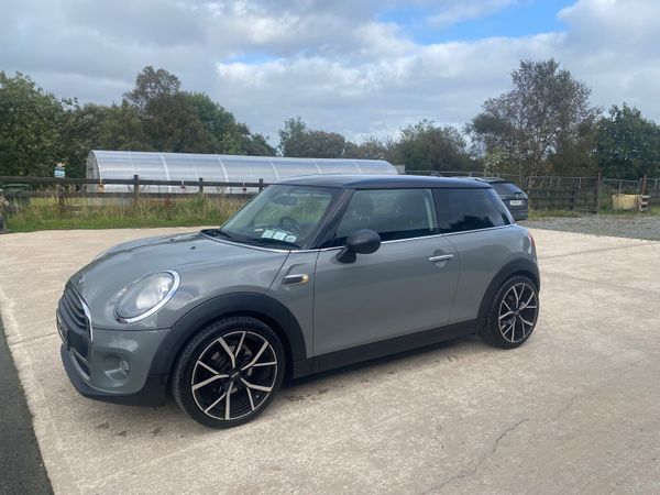 Mini One Hatchback, Diesel, 2014, Grey