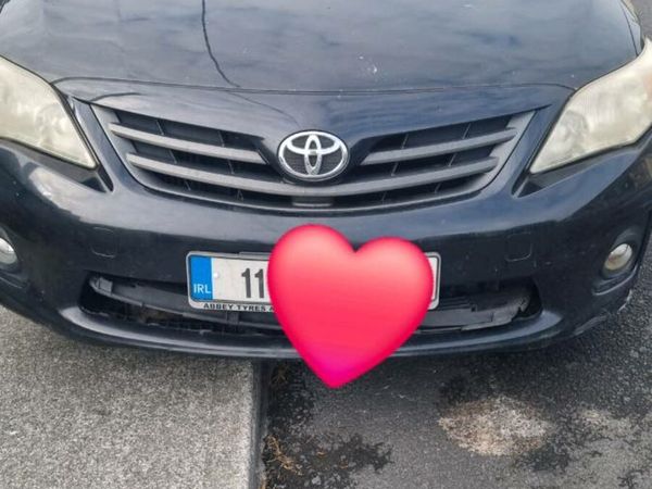 Toyota Corolla Saloon, Diesel, 2011, Black