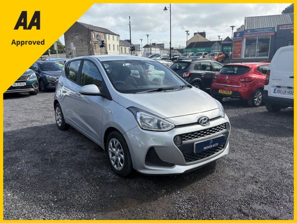 Hyundai i10 Hatchback, Petrol, 2017, Silver