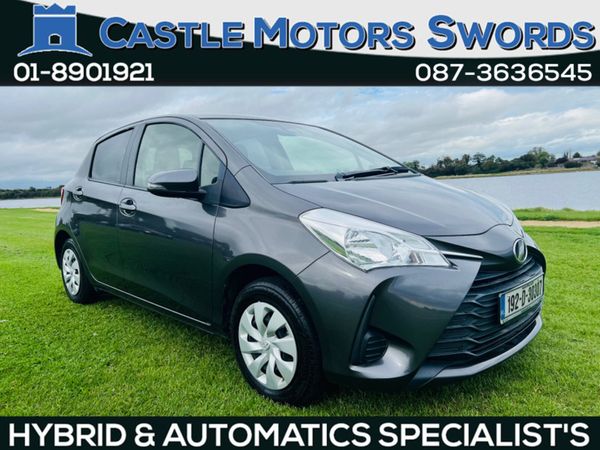 Toyota Yaris Hatchback, Petrol, 2019, Grey